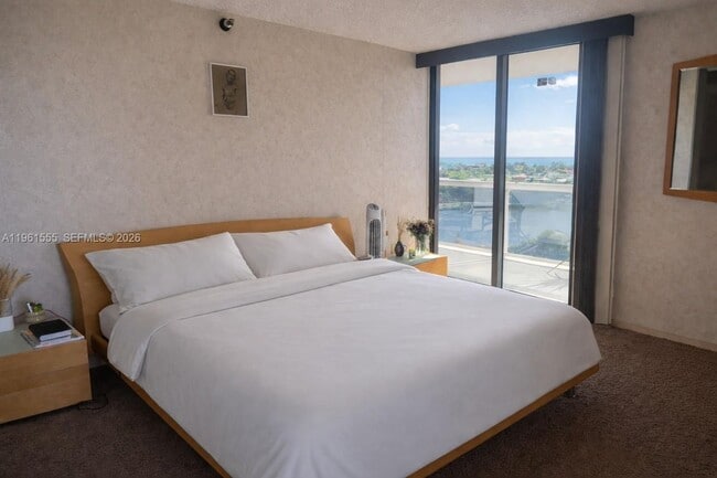 Photo - 20505 E Country Club Dr House