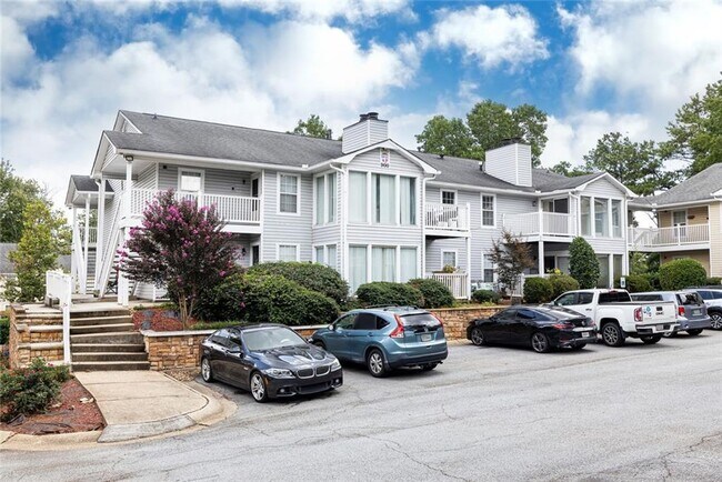 Foto del edificio - 910 Augusta Dr
