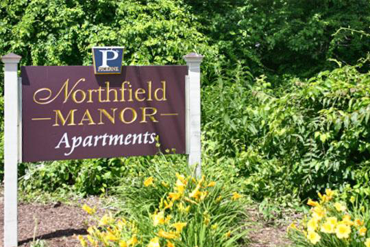 Community - Northfield Manor