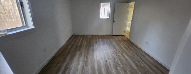 Foto del edificio - 41 Breeds Hill Pl