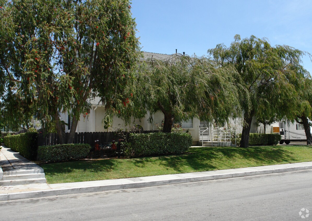Building Photo - 7791 Glencoe Ave