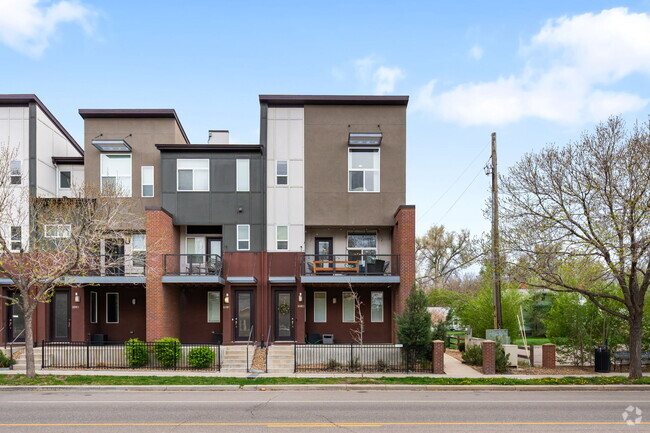 Building Photo - 5690 W 38th Ave