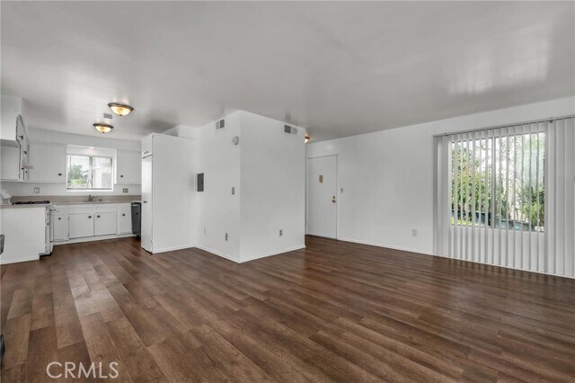 Foto del edificio - 2818 W 235th St