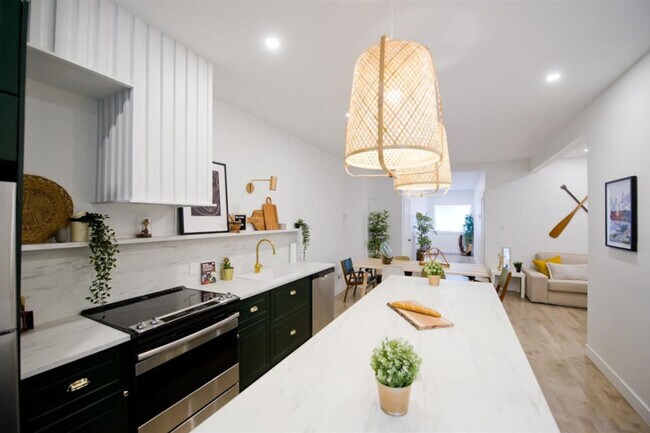 Photo du bâtiment - 2390 Rue Frontenac