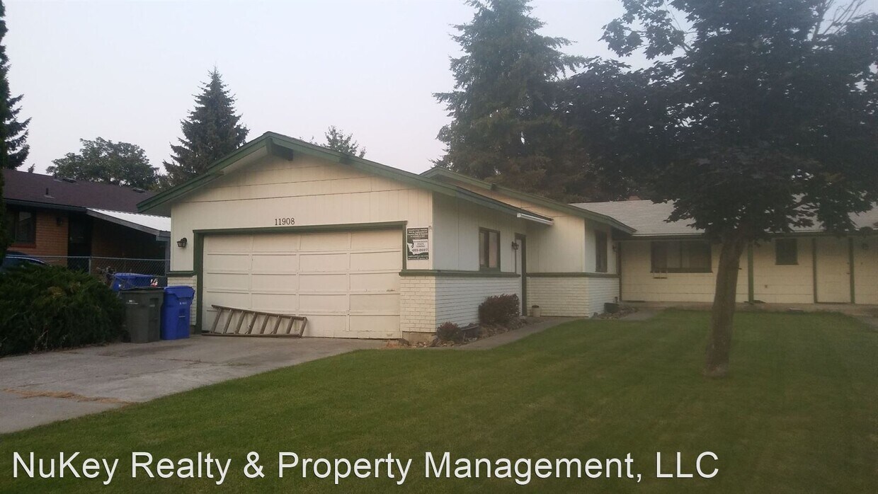 Foto principal - 3 br, 2 bath House - 11908 N. Wall St.