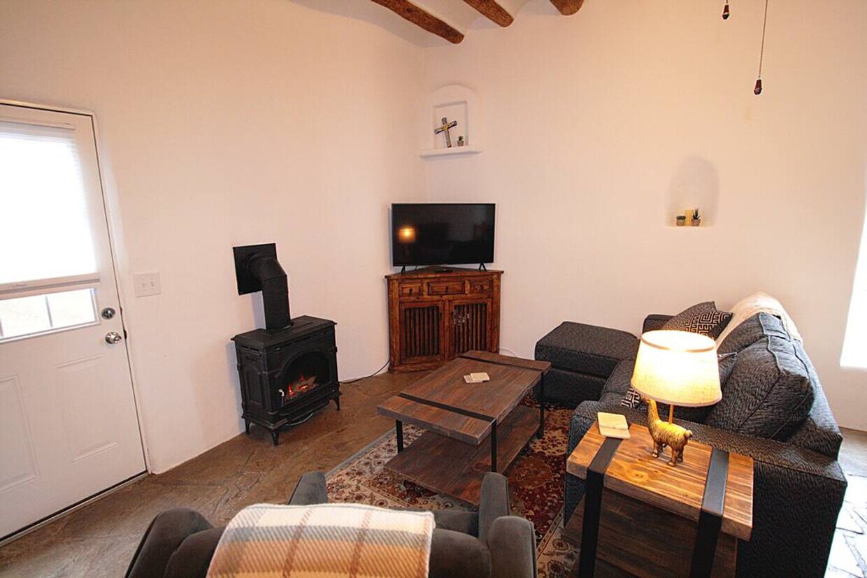 Foto principal - 250 Closson St