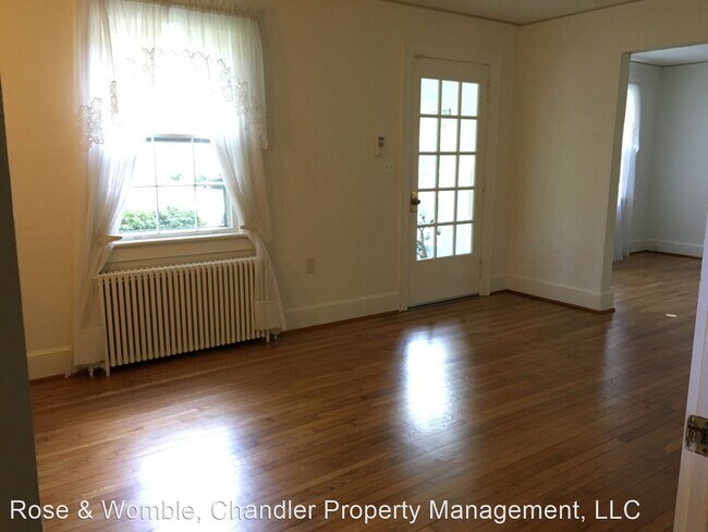 Building Photo - 3 br, 2 bath House - 138 E. Arden Circle