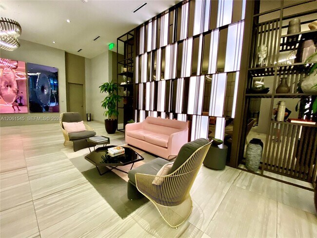 Foto del edificio - 4010 S Ocean Dr