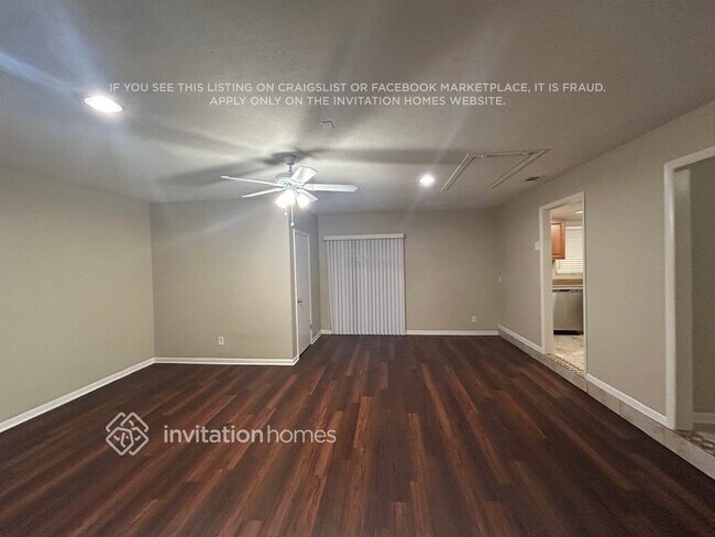 Foto del edificio - 5205 Garner Pl