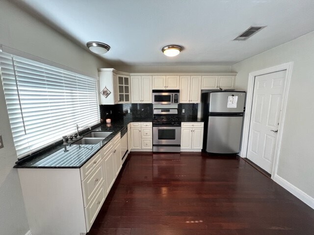Building Photo - 11707 Shoshone-