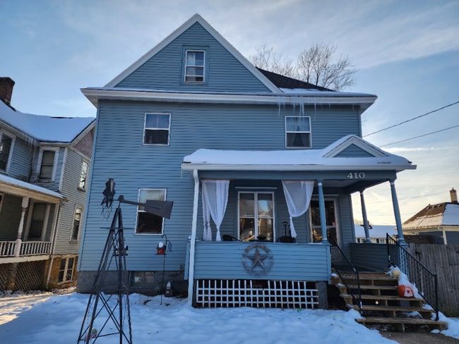 Building Photo - 410 S Parker Dr