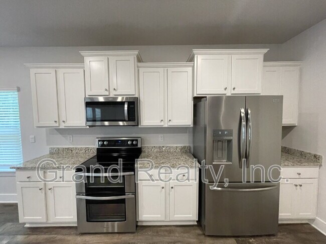 Building Photo - 1367 Sea Grv Ct