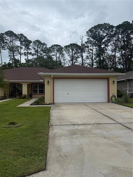 Building Photo - 25 Farnell Ln