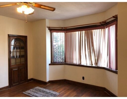 Foto del edificio - 434 Revere Beach Pkwy