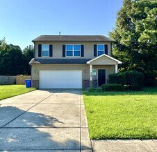 Building Photo - 717 Bellingham Way