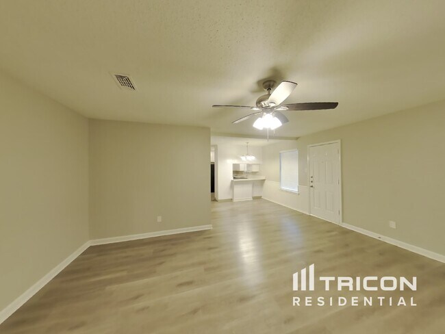 Foto del edificio - 1815 Carla Avenue Arlington TX