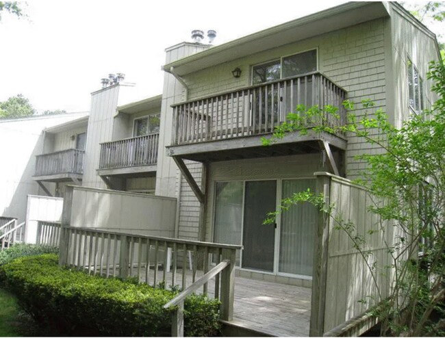 Foto del edificio - 300 Buck Island Rd