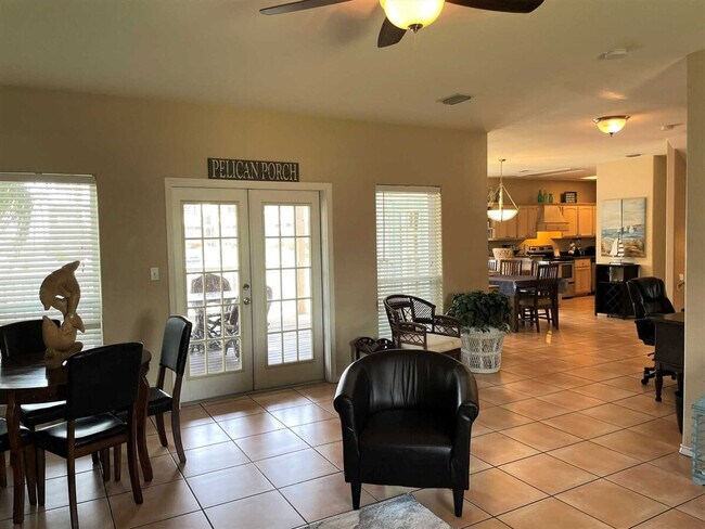 Foto del edificio - 126 Pike St