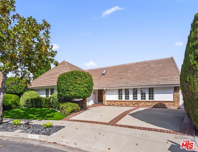 Building Photo - 15151 Marne Cir