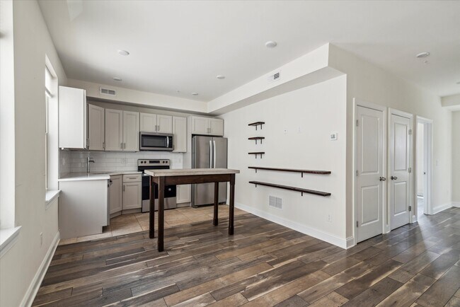 Photo - 4015 Baring St House