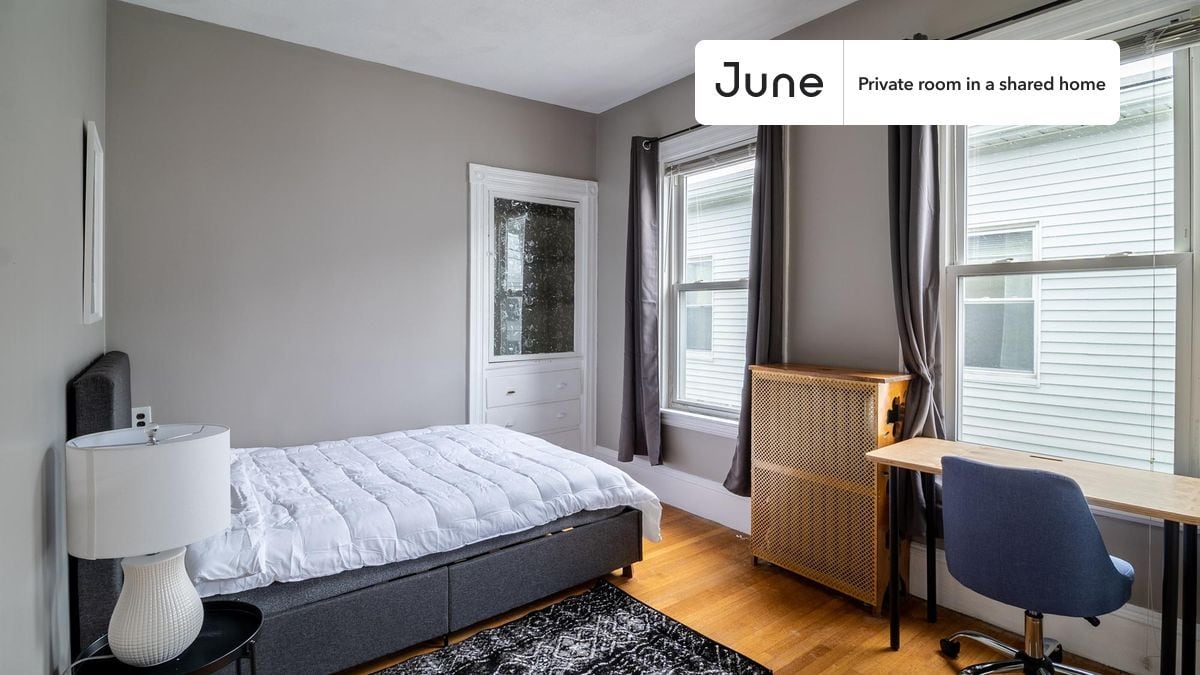 Private bedroom in 5 bed/1 bath Home - Private bedroom in 5 bed/1 bath Home