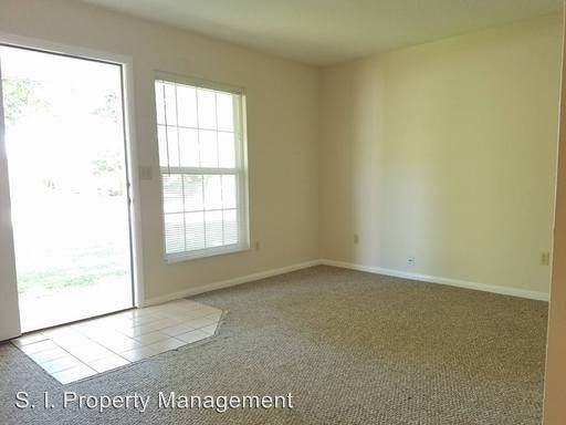 Building Photo - 2027-2027 W Woodriver Dr