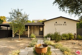 Building Photo - 11476 La Maida St