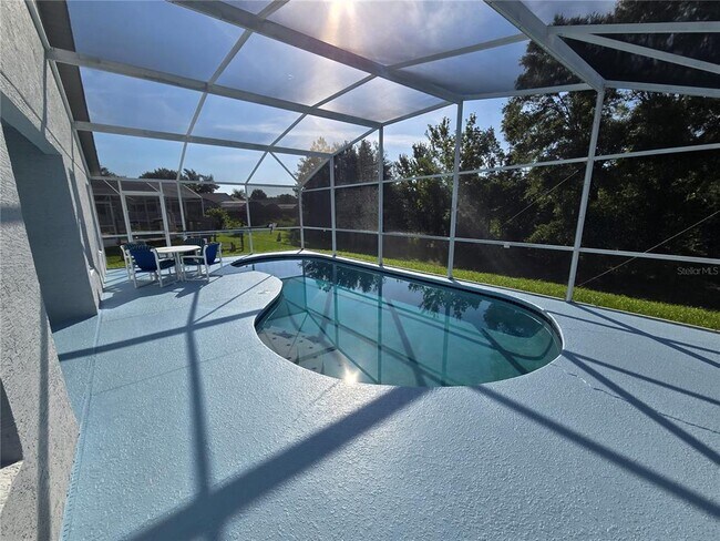 Foto del edificio - 1129 Winding Water Way