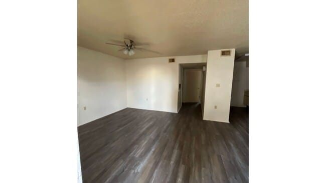 Building Photo - 1700 Grand Prix Dr