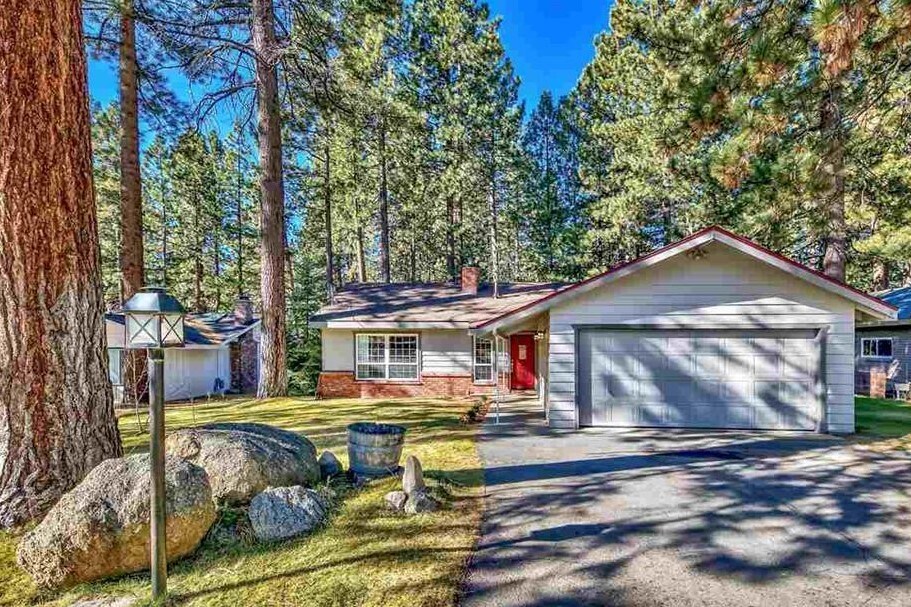 1008 Myron Dr, Glenbrook, NV 89413 House for Rent in Glenbrook, NV