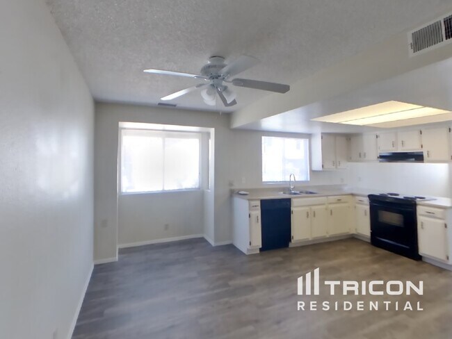 Foto del edificio - 303 W Barrow Drive Chandler AZ