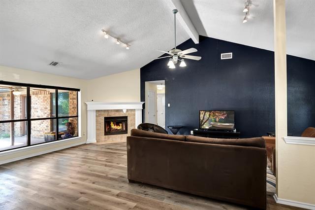 Building Photo - 5020 Frontier Ln