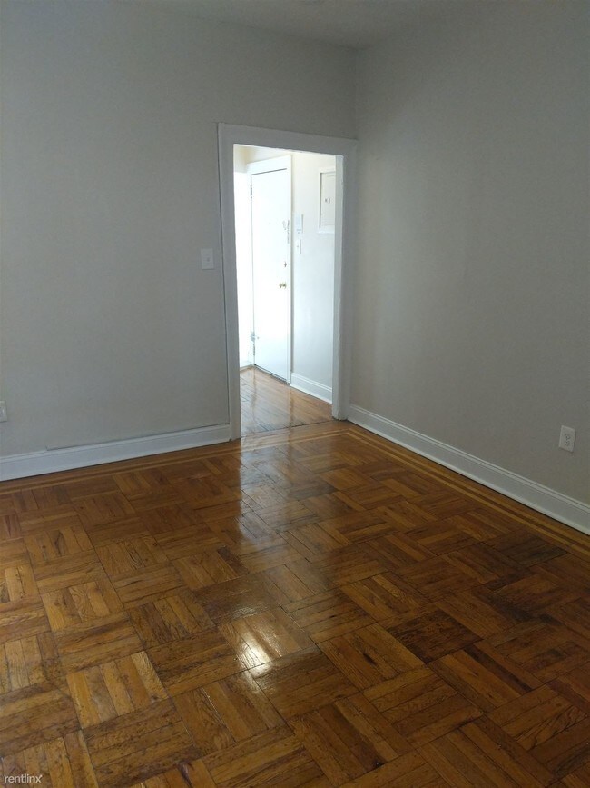 Building Photo - 1 br, 1 bath  - 3401 Park Ave 3D