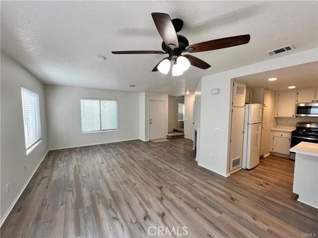 Foto del edificio - 8353 Sunset Trail Pl