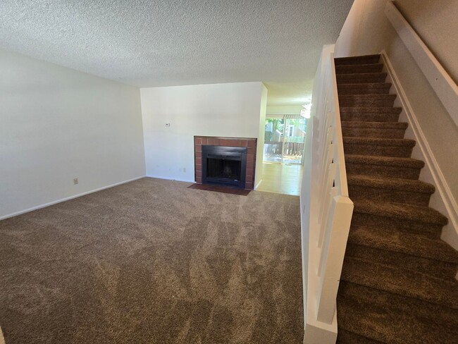 Building Photo - 2 Bedroom Condo in Northglenn