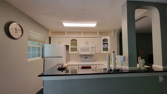 Foto del edificio - 8223 Kingsbrook Rd