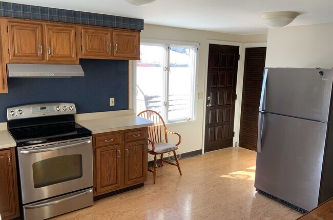 Vista de la cocina 2 - 63 Ahl Ave