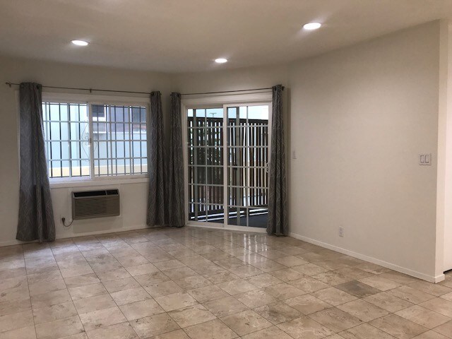 Foto del edificio - 939 Larrabee St