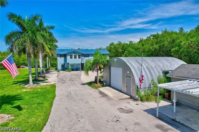 Foto del edificio - 936 Panther Creek Ln