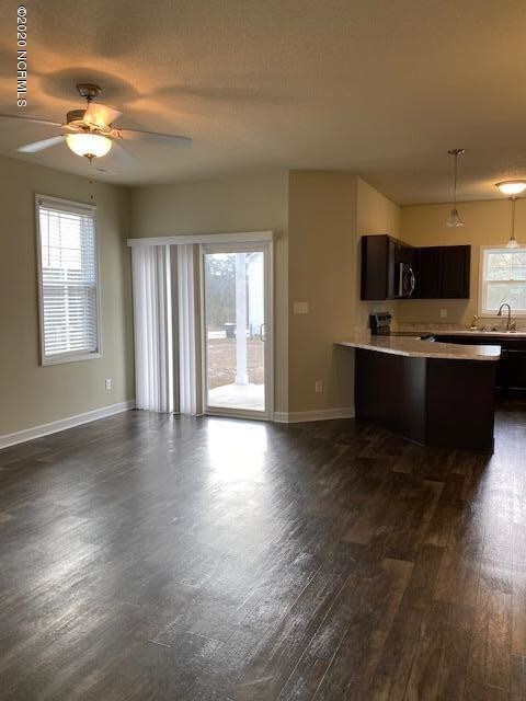 Building Photo - 382 Frisco Way