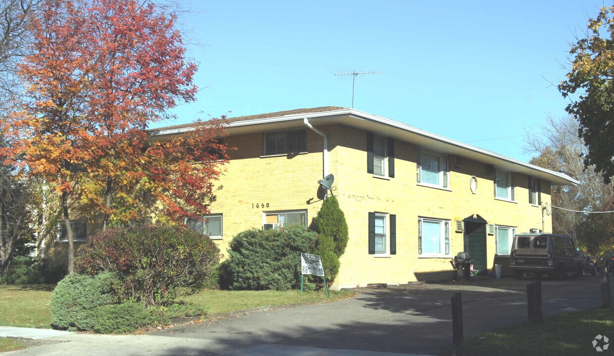 Primary Photo - 1680 Mark Ave
