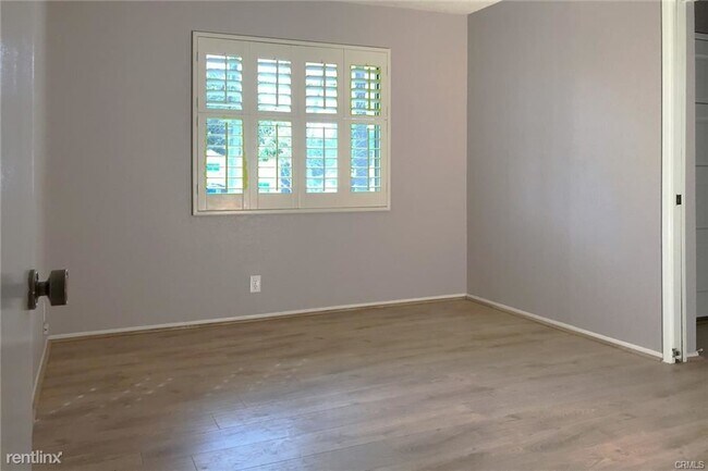 Building Photo - 2 br, 2 bath Condo - 365 Mariposa Ave Apt A