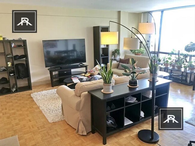 Foto del edificio - 1 bedroom in Brookline MA 02446