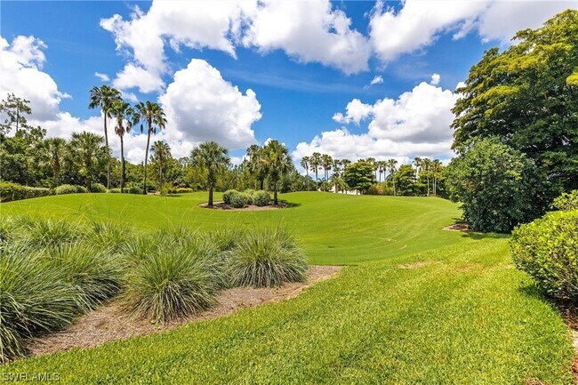 Building Photo - 11152 Sierra Palm Ct