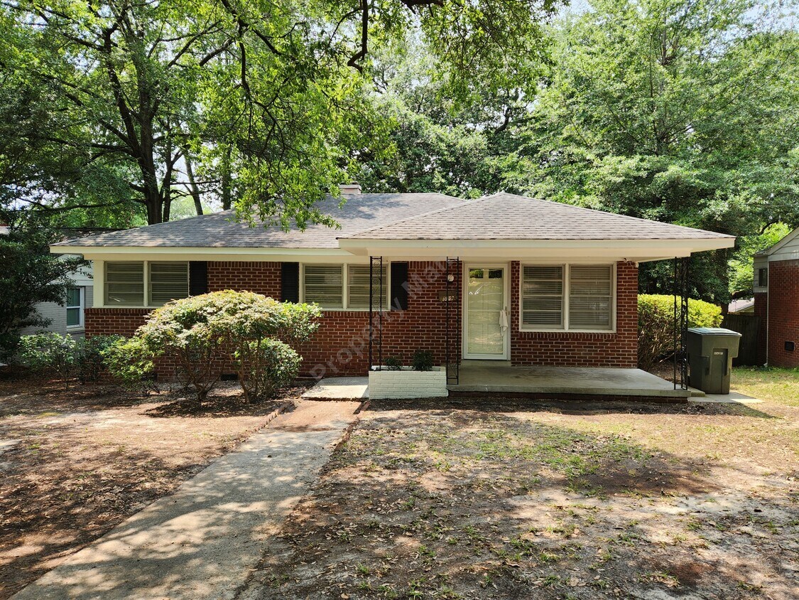 Primary Photo - 529 Etiwan Ave