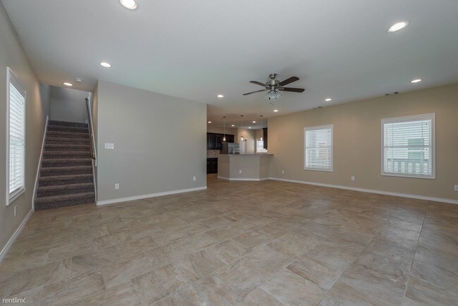 Foto del edificio - 5 br, 5.5 bath House - 3302 Cavitt Ave