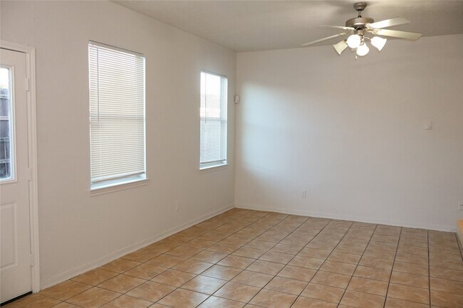 Building Photo - 15931 Winston Point Ln