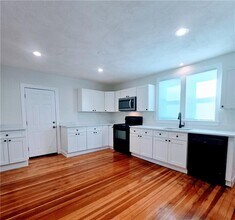 Building Photo - 268 1/2 Greenville Ave