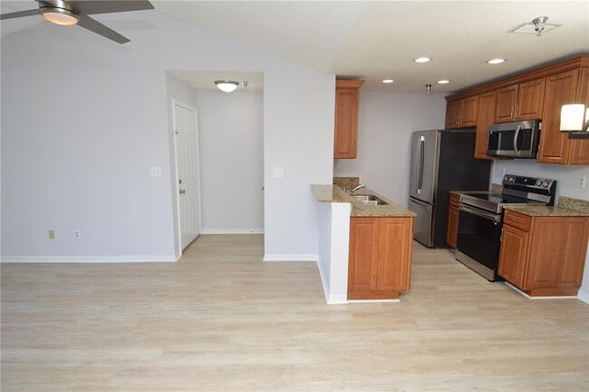Building Photo - 10263 Gandy Blvd N