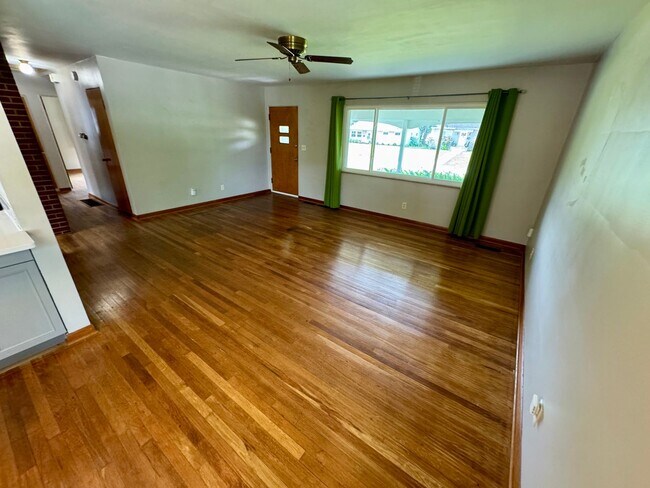 Foto del edificio - 3 Bedroom - Upper Arlington